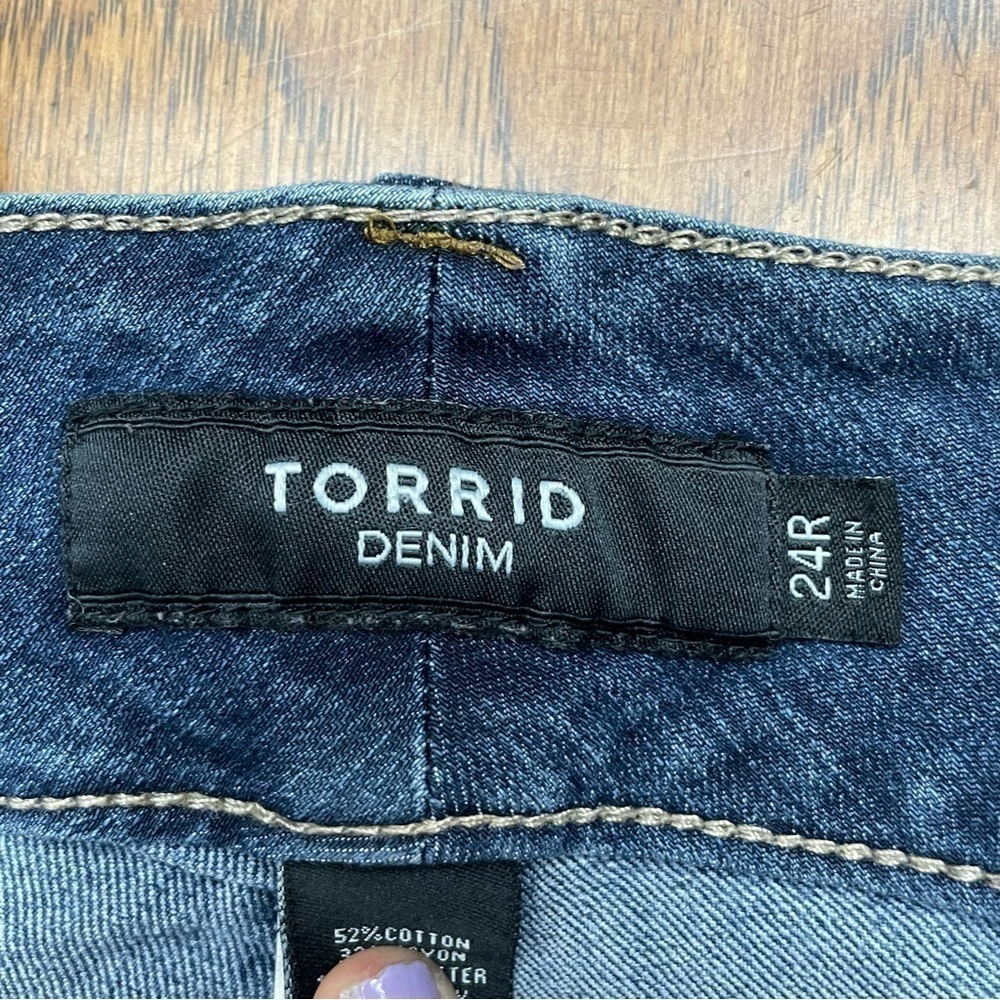 Torrid premium casual jeans - Picture 3 of 12